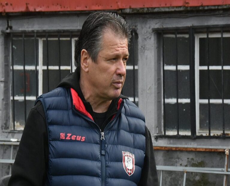Επιφυλακτικός ο Σούλης Παπαδόπουλος για να αναλάβει τον πάγκο της Παναχαϊκής
