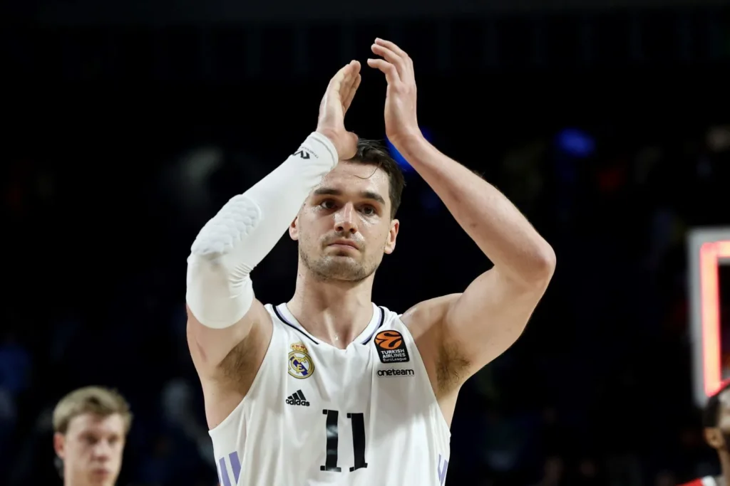 Hezonja Ρεάλ