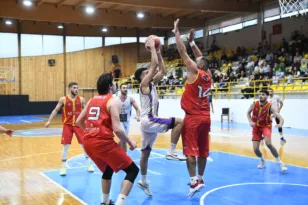 Πήρε το αχαϊκό ντέρμπι και έκανε σεφτέ η Αχαγιά 82′