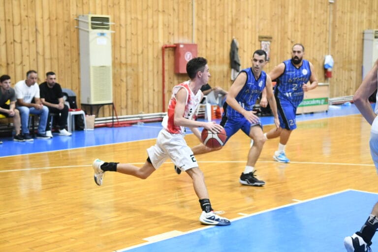 Ο Χρυσανθακόπουλος ”εκτέλεσε” τον Πυρσό!