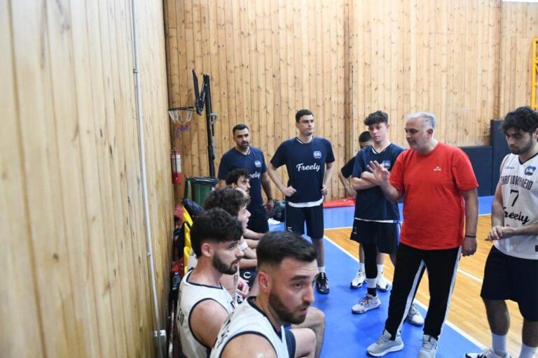 Aνεβαίνει το Σκαγιοπούλειο, με Ζήση… on fire