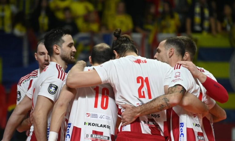Τεράστιος Ολυμπιακός “άλωσε” με 2-3 την έδρα της Φενέρμπαχτσε