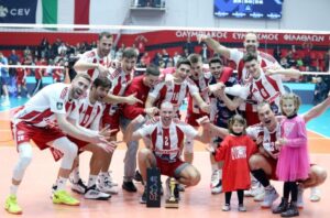 Ερυθρόλευκο ”έπος” και μεγάλη πρόκριση στα Play Off του Champions League !