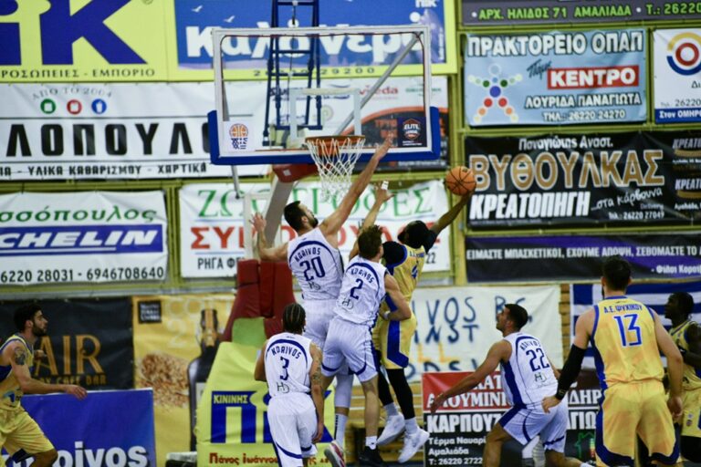 Απολαυστικός ο Κόροιβος, διέλυσε τον Πανερυθραϊκό και ανεβαίνει