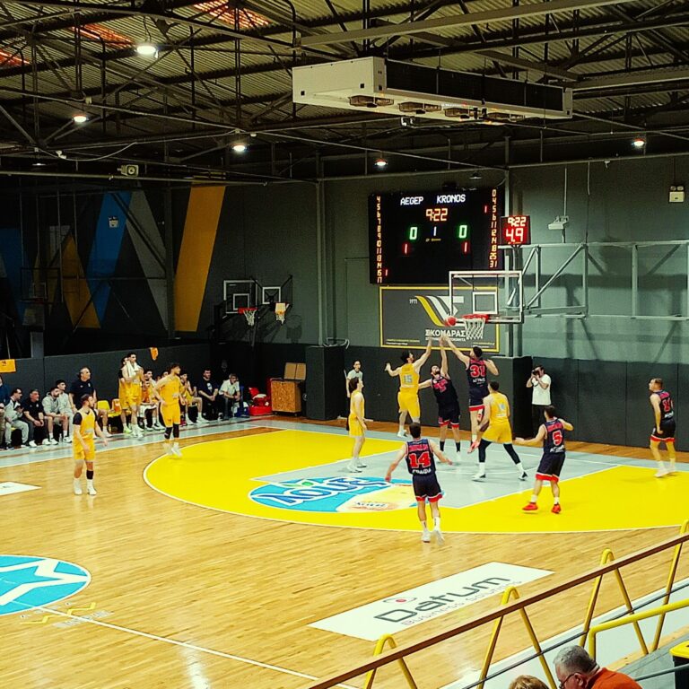 Ψεκάστε, σκουπίστε, τελειώσατε… Ακόμα ένα πάρτι της ”Ένωσης” στην ”Αποθήκη”