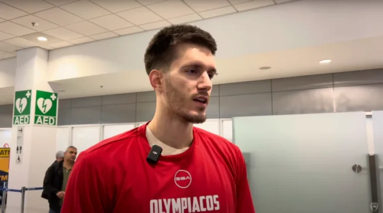 Μπαρτζώκας: ”Απαξιωτική η συμπεριφορά του Πετρούσεβ, δεν θέλει να παίξει στον Ολυμπιακό”