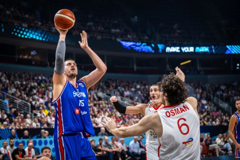 Eurobasket 2025: Τα πρώτα 4 ζευγάρια της φάσης των «16»